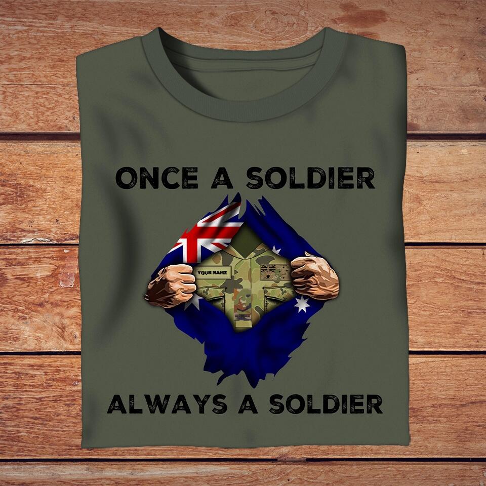 Personalisiertes T-Shirt für australische Soldaten/Veteranen im Camouflage-Muster mit Namen und Rang – Always A Soldier – 2002230001