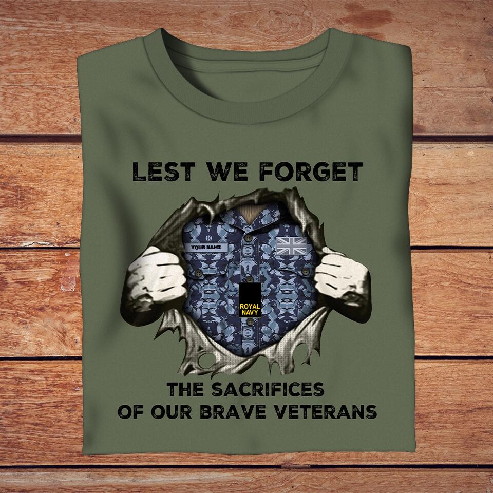 T-shirt personnalisé avec camouflage soldat/vétéran du Royaume-Uni avec nom et grade - Lest We Forget - 3003230002