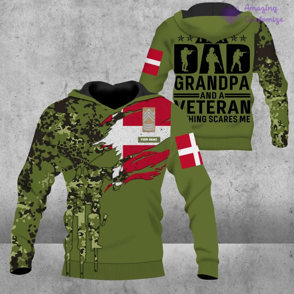 Personalisierter Kapuzenpullover mit Camouflage-Muster für dänische Soldaten/Veteranen mit Namen und Rang – 16886016