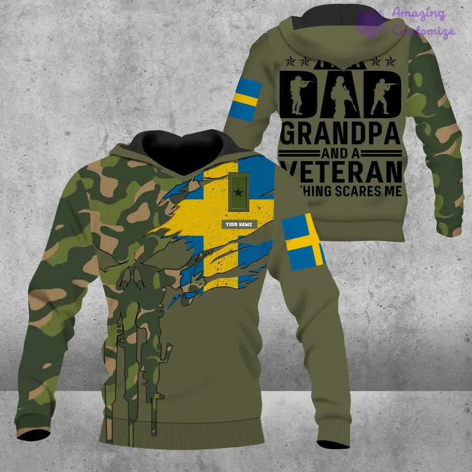 Personalisierter Kapuzenpullover mit Camouflage-Muster für schwedische Soldaten/Veteranen mit Namen und Rang – 16886016