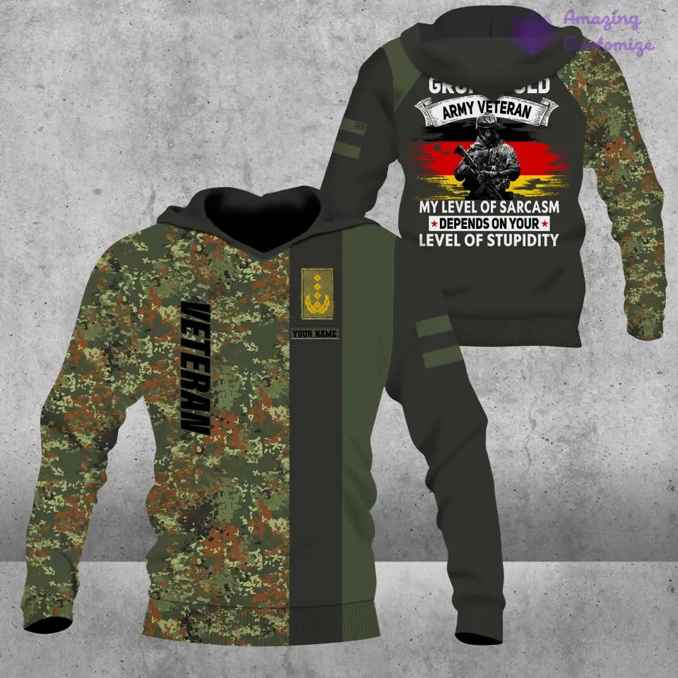 Personalisierter Kapuzenpullover mit Camouflage-Muster für deutsche Soldaten/Veteranen mit Namen und Rang – 1207230002