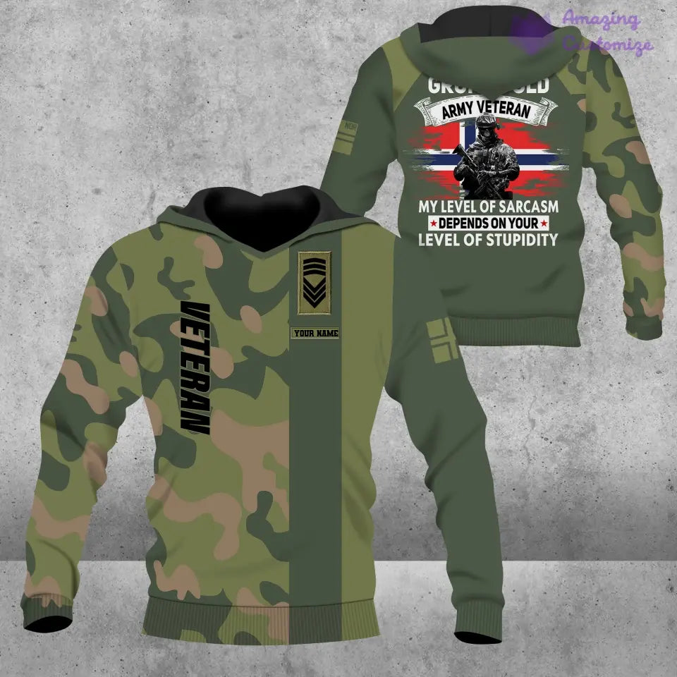 Personalisierter Kapuzenpullover mit Camouflage-Muster für norwegische Soldaten/Veteranen mit Namen und Rang – 1207230002