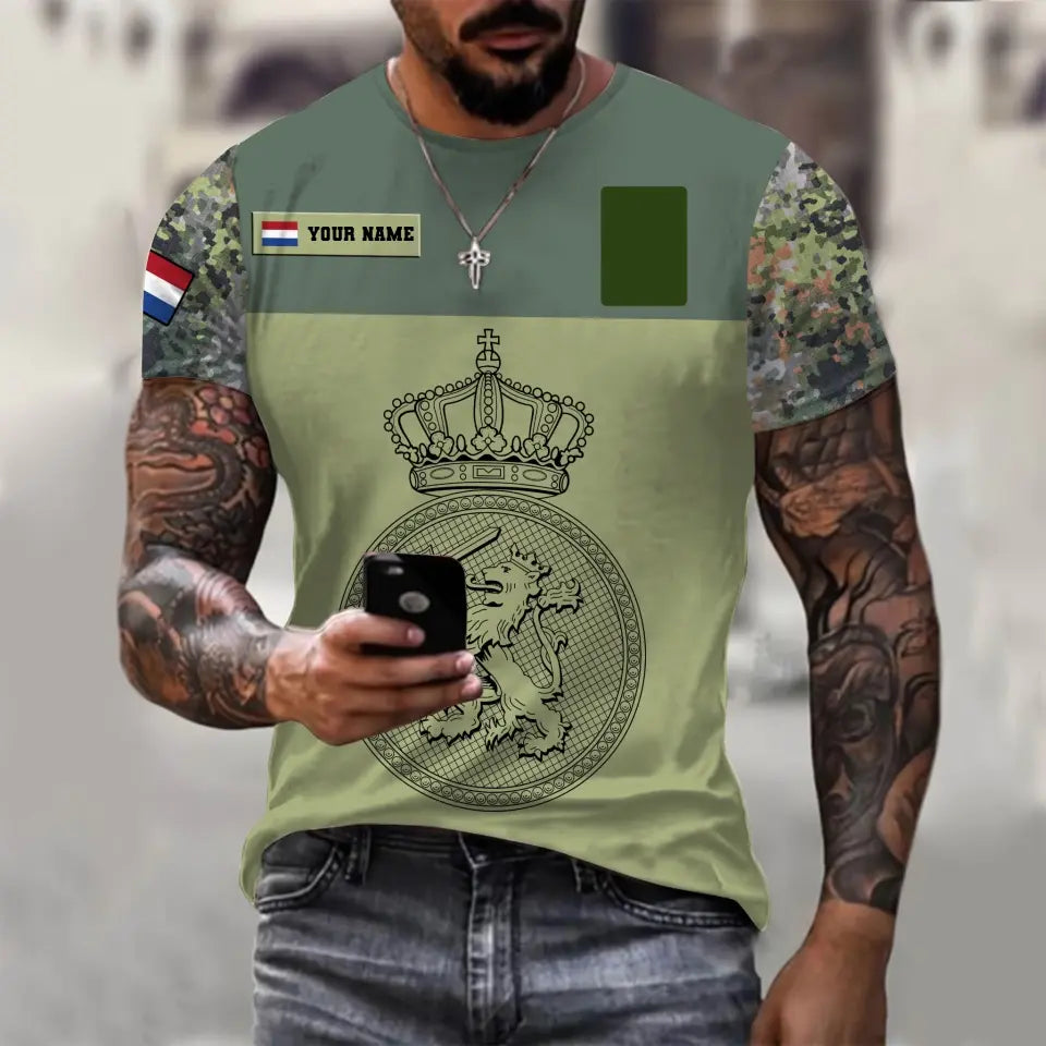 Personalisiertes T-Shirt mit 3D-Druck für niederländische Soldaten/Veteranen im Camouflage-Muster mit Namen und Rang – 0710230001