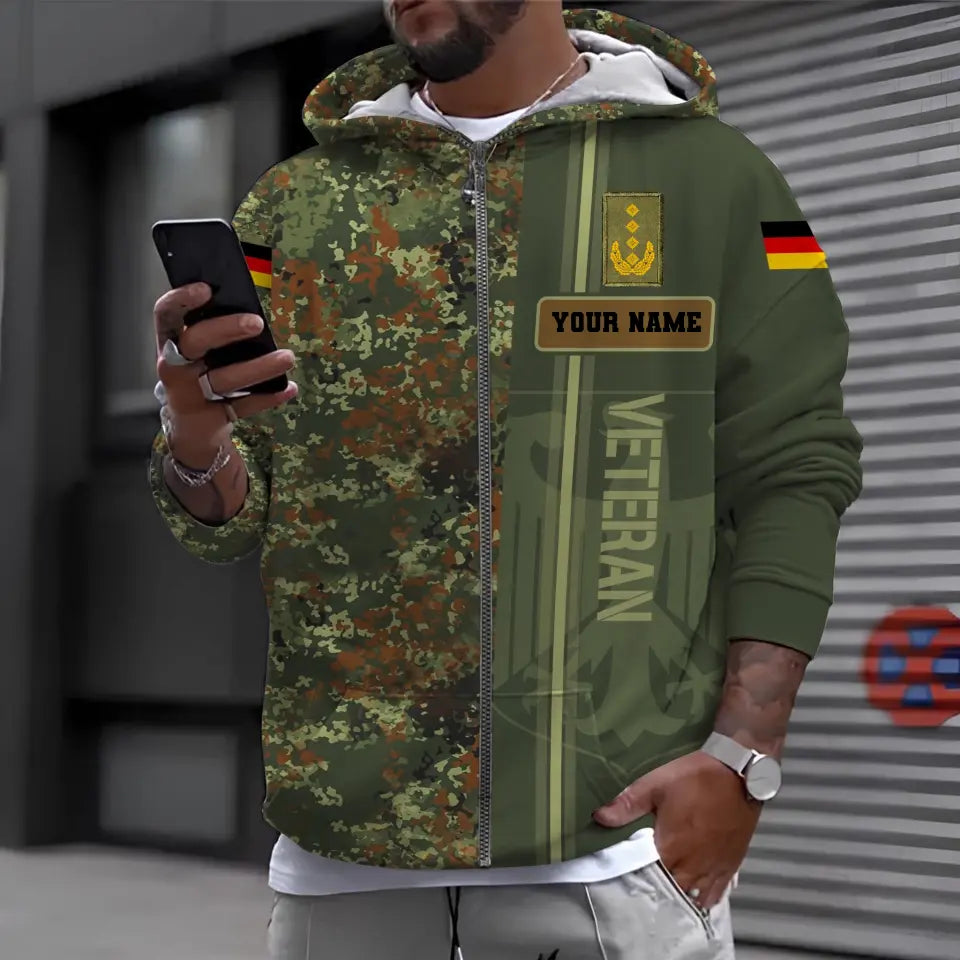 Personalisierter Kapuzenpullover mit Camouflage-Muster für deutsche Soldaten/Veteranen mit Namen und Rang, 3D-Druck – 0610230005