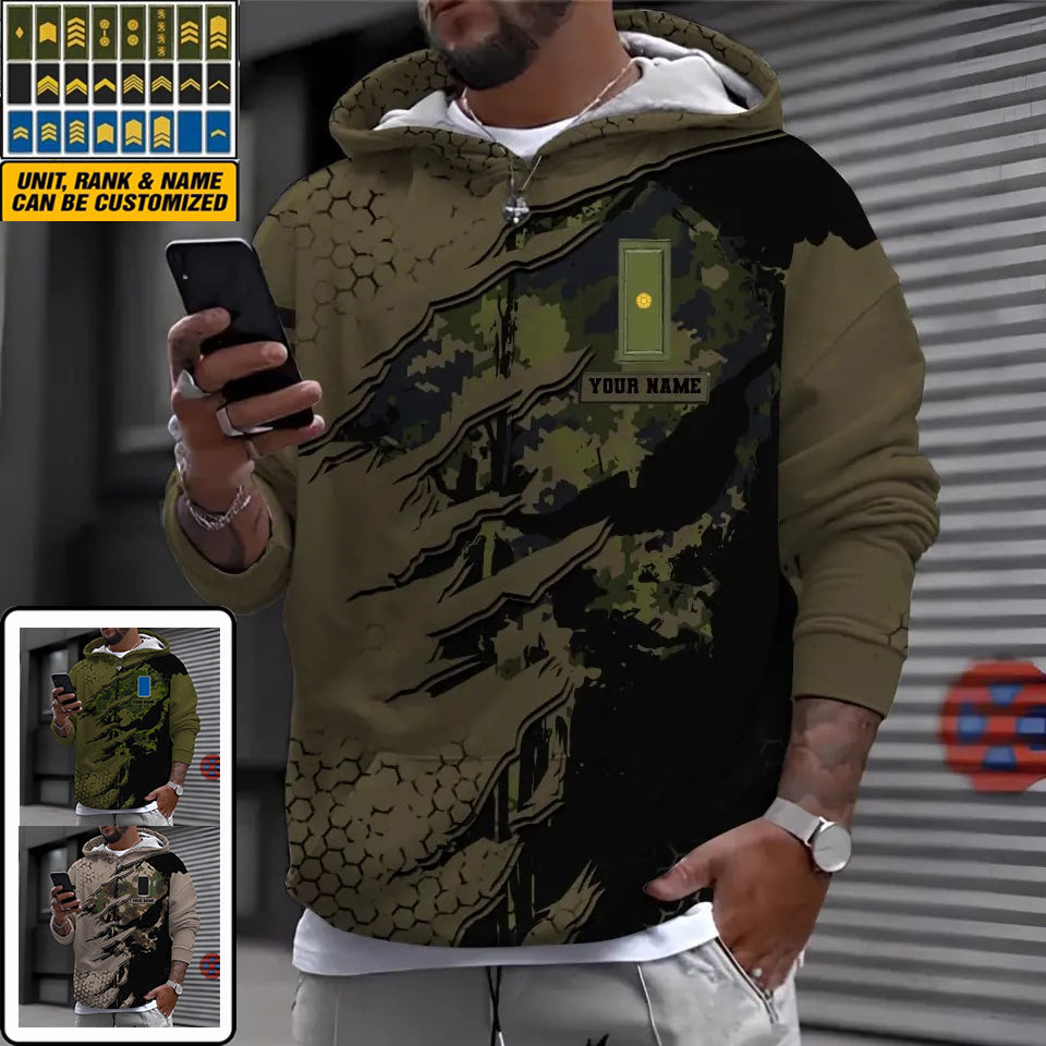 Personalisierter Kapuzenpullover mit Camouflage-Muster für finnische Soldaten/Veteranen mit Namen und Rang – 1698883201