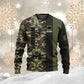 Personalisierter Kapuzenpullover mit Camouflage-Muster für französische Soldaten/Veteranen mit Namen und Rang – 16990560