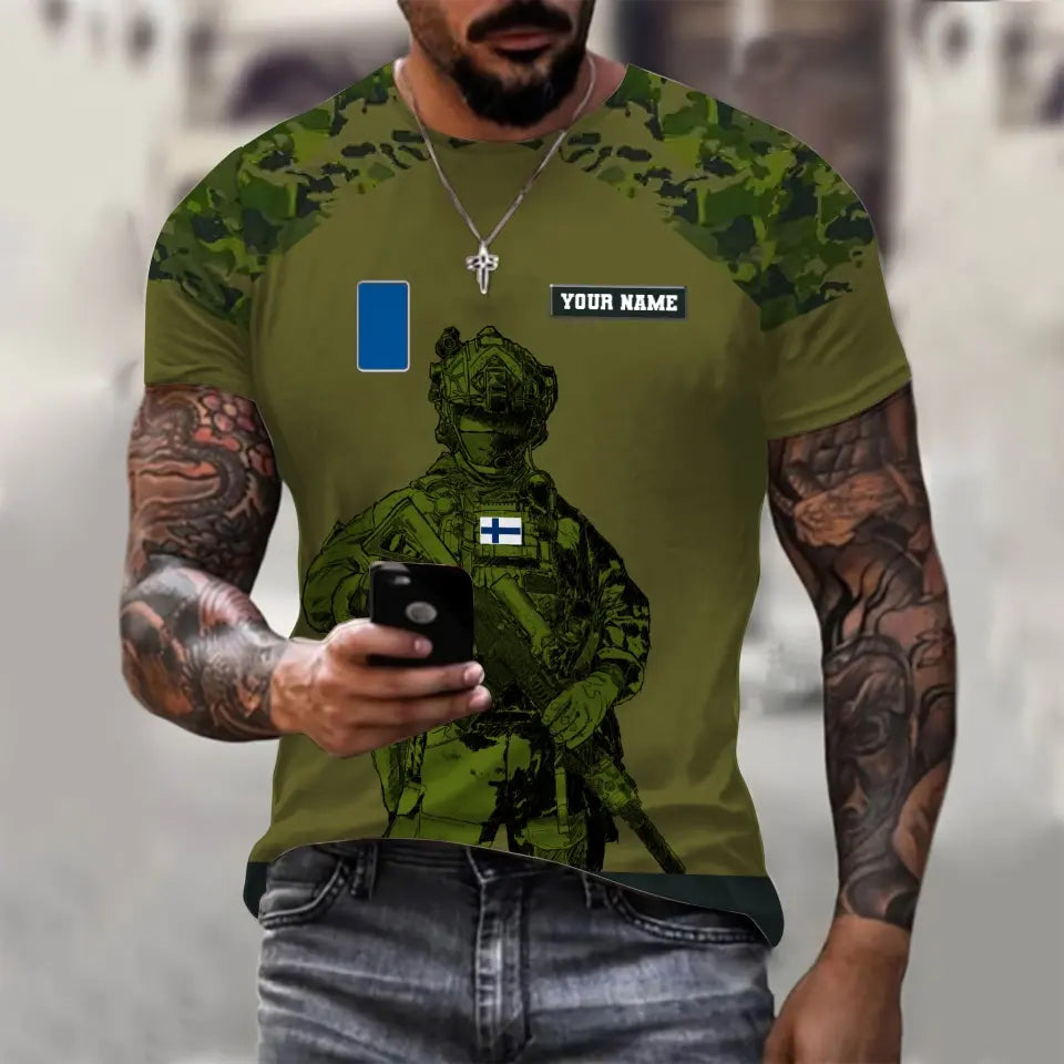 Personalisierter Kapuzenpullover mit 3D-Druck für finnische Soldaten/Veteranen im Camouflage-Muster mit Namen und Rang -1212230001