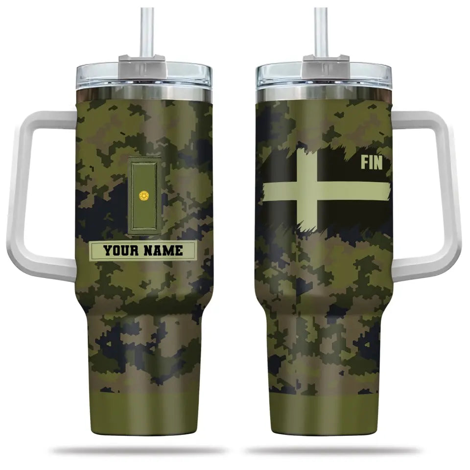 Soldat/Vétéran Finlande personnalisé avec camouflage et nom et grade, verre de 40 oz imprimé en 3D - 2401240001