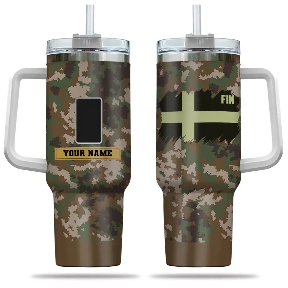 Soldat/Vétéran Finlande personnalisé avec camouflage et nom et grade, verre de 40 oz imprimé en 3D - 2401240001