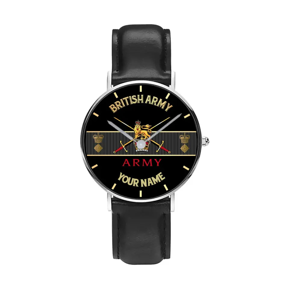 Montre personnalisée en cuir noir avec coutures noires pour soldat/vétéran du Royaume-Uni avec nom et grade - 0703240001 - Version dorée