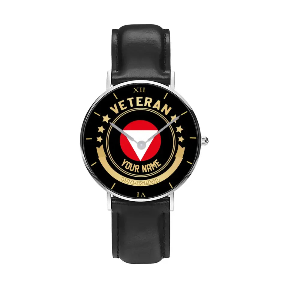 Montre personnalisée en cuir noir avec coutures noires pour soldat/vétéran autrichien - 1103240001 - Version dorée