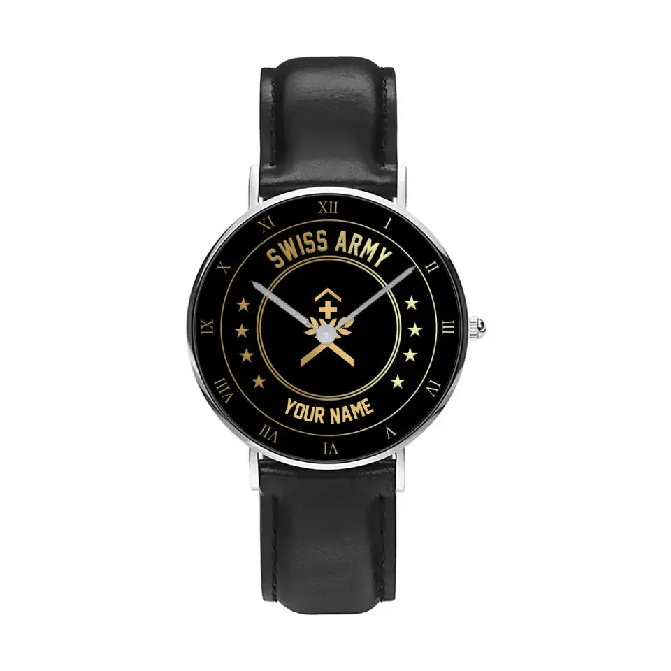 Personalisierte Schweizer Soldat/Veteran mit Namen und Rang, schwarze genähte Lederuhr – 2003240001 – Goldversion