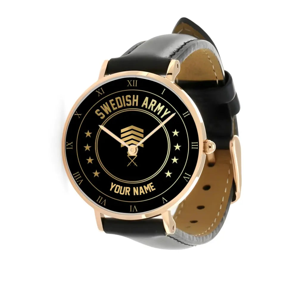 Montre personnalisée en cuir noir cousu pour soldat/vétéran suédois avec nom et grade - 2003240001 - Version dorée