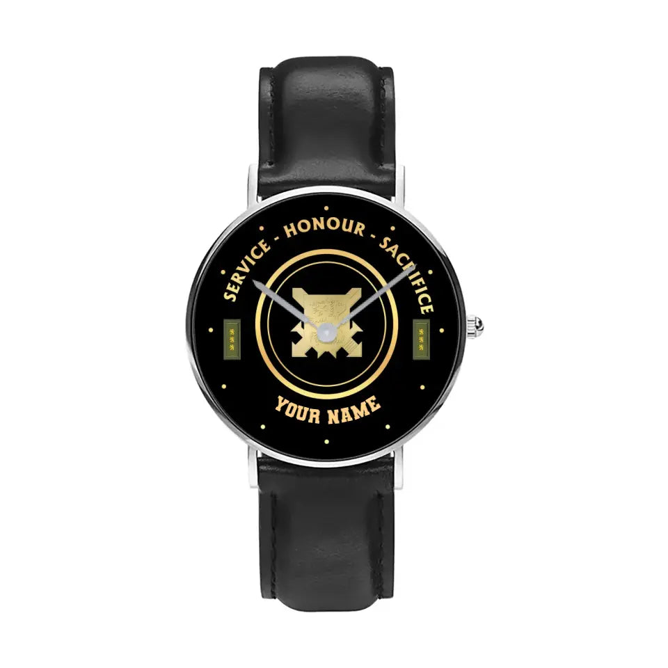 Personalisierte finnische Soldat/Veteran mit Namen, Rang, schwarze genähte Lederuhr – 2603240001 – goldene Version