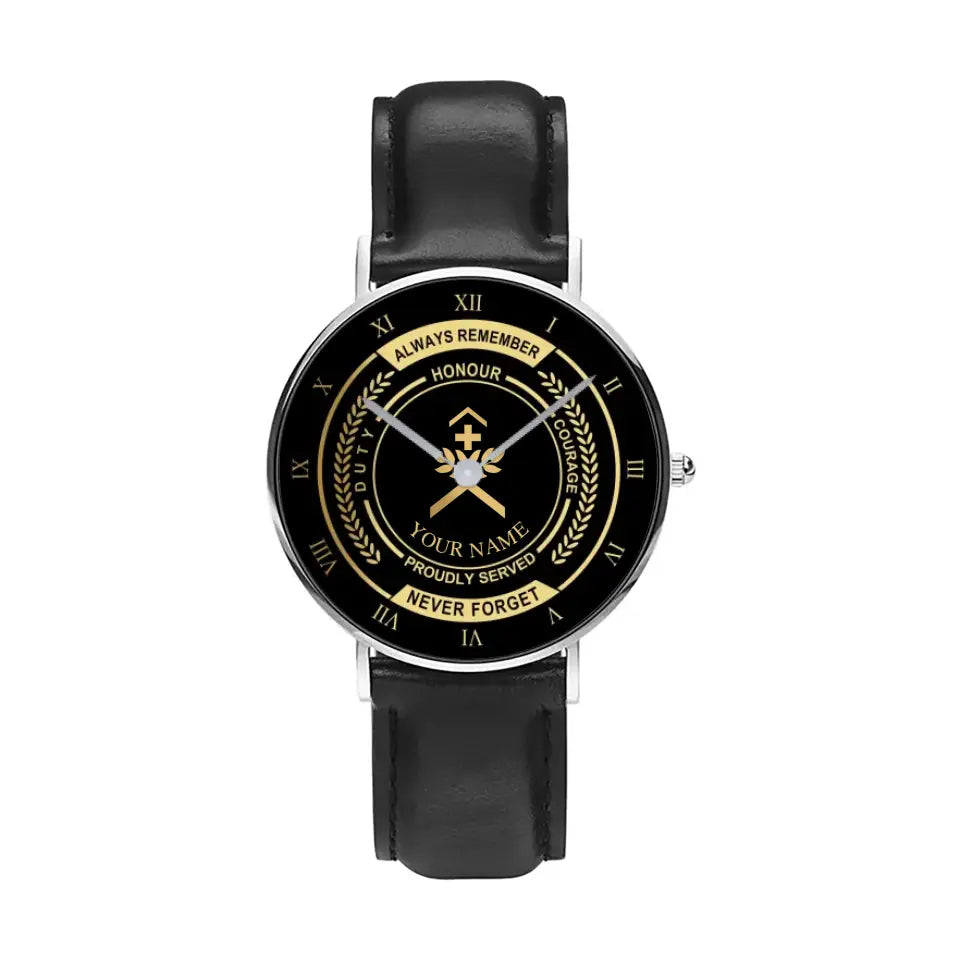 Personalisierte Schweizer Soldat/Veteran mit Namen, Rang, schwarze genähte Lederuhr – 0603240002 – Goldversion