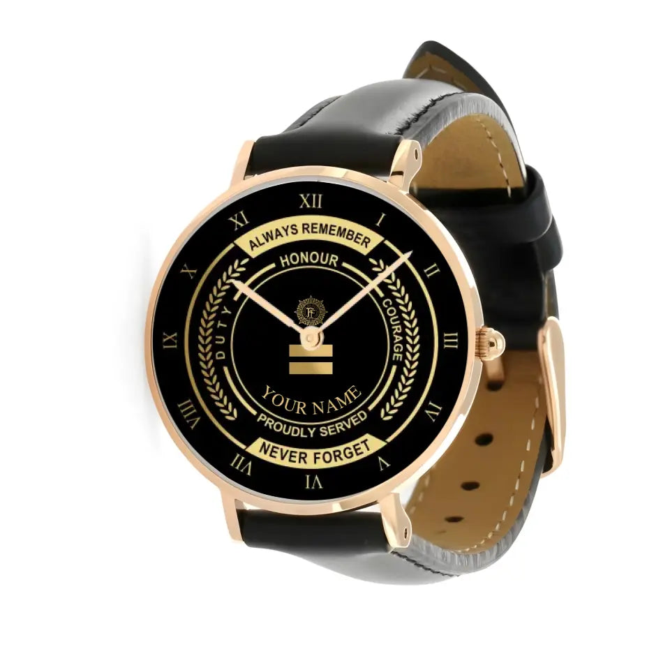 Montre personnalisée en cuir noir avec coutures noires pour soldat/vétéran irlandais avec nom et grade - 0603240002 - Version dorée