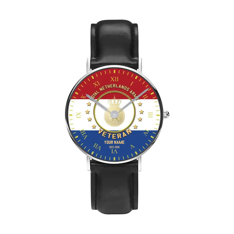 Montre personnalisée en cuir noir avec coutures noires pour soldat/vétéran des Pays-Bas avec nom et année - 0204240001 - Version dorée