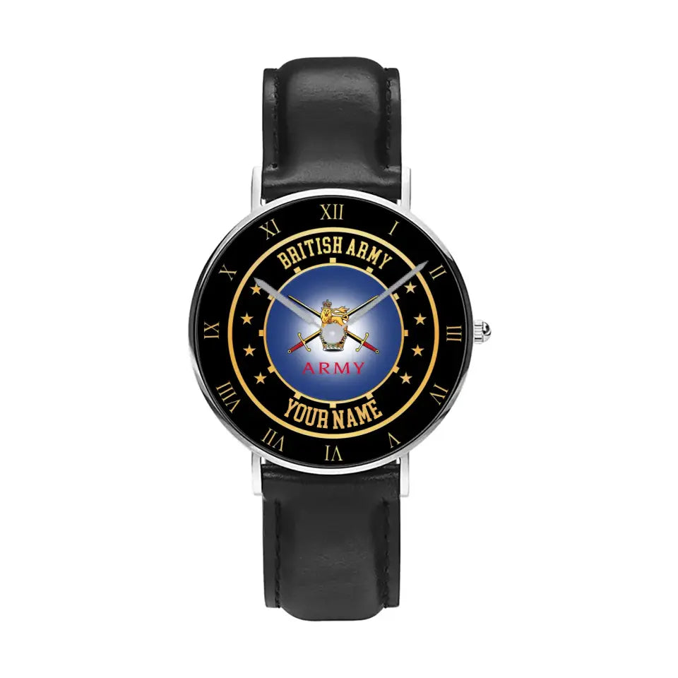 Personalisierte britische Soldat/Veteran mit Namen, schwarze genähte Lederuhr – 05042401 QA – goldene Version