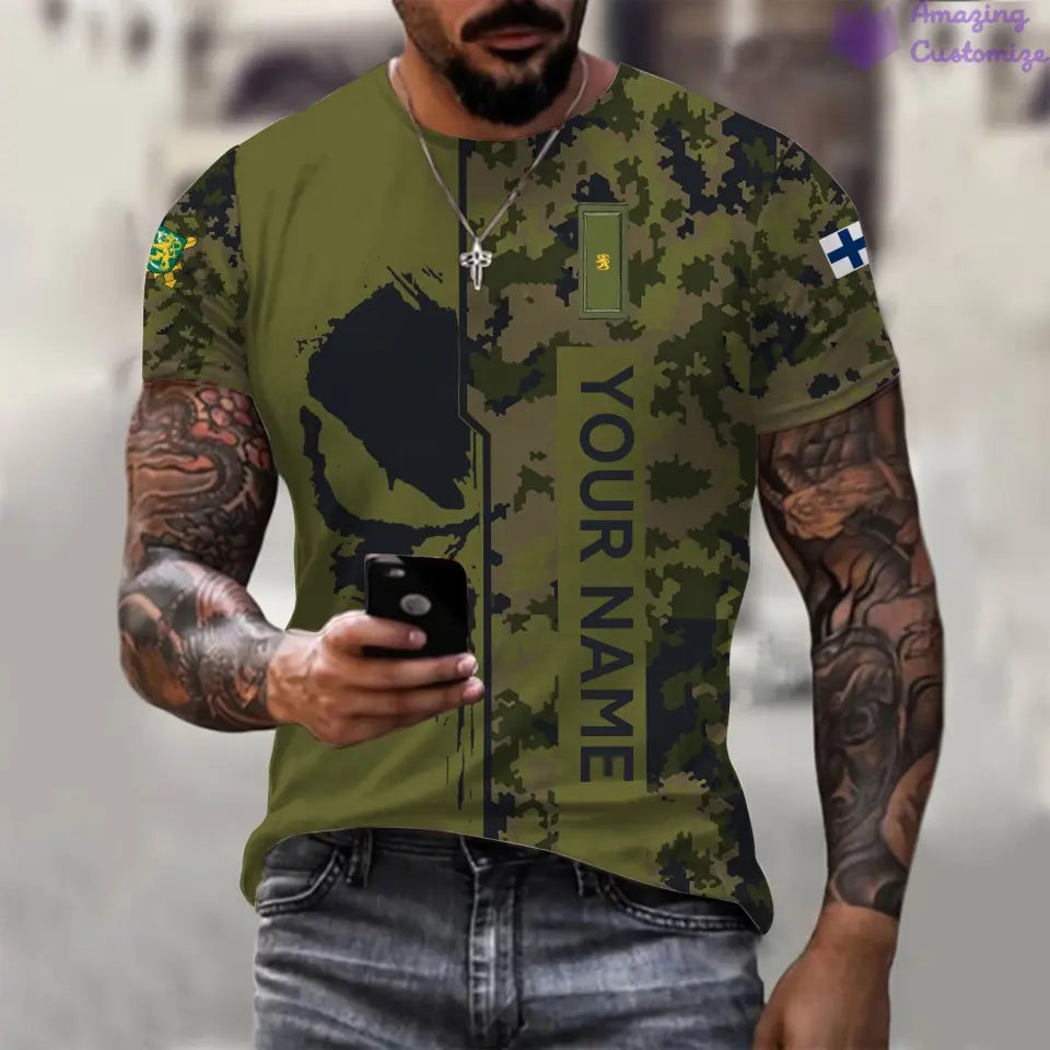 Personalisierter Kapuzenpullover mit Aufdruck „Finnland-Soldat/Veteran“ im Camouflage-Muster mit Namen und Rang – 17152992