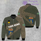 Personalisierte Bomberjacke mit schwedischem Soldaten-/Veteranen-Tarnmuster und Namen und Rang, 3D-Druck – 300124QA