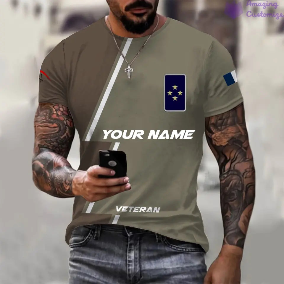 T-shirt personnalisé France avec nom et grade Soldat/Vétéran imprimé sur toute la surface - 20052401QA