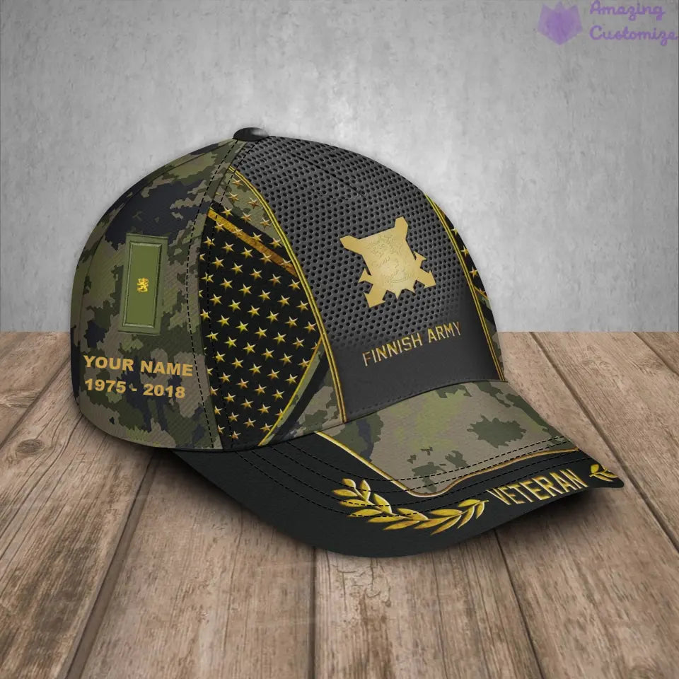 Baseballkappe mit Camouflage-Muster für finnische Soldaten/Veteranen mit Rang, Jahr und Namen – 22052401QA