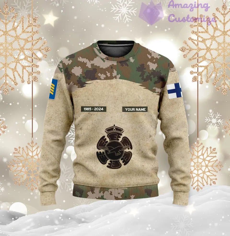 Sweat à capuche personnalisé avec motif camouflage soldat/vétéran finlandais avec nom, année et grade imprimés sur toute la surface - 17200512