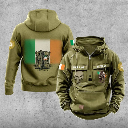 Sweat à capuche vintage personnalisé avec nom et grade de soldat/vétéran irlandais imprimé sur toute la surface - 17203968