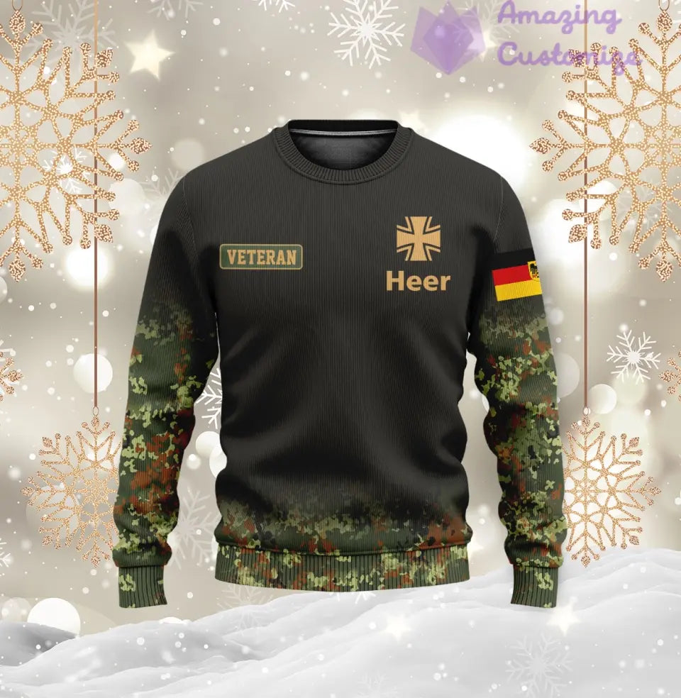 Personalisierter Kapuzenpullover mit Camouflage-Muster für deutsche Soldaten/Veteranen mit Namen, Jahr und Rang, komplett bedruckt – 1721606402