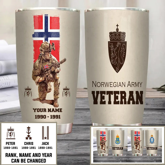 Personalisierter Becher mit Aufschrift „Norwegen-Veteran/Soldat“ mit Rang, Jahr und Namen – 10062401QA