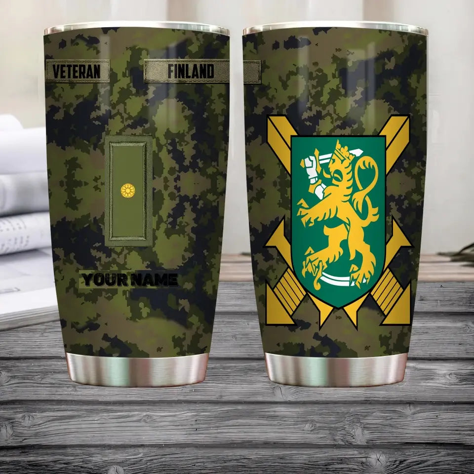 Personalisierter finnischer Veteran/Soldat mit Rang und Namen, Camouflage-Becher, komplett bedruckt – 3004230002