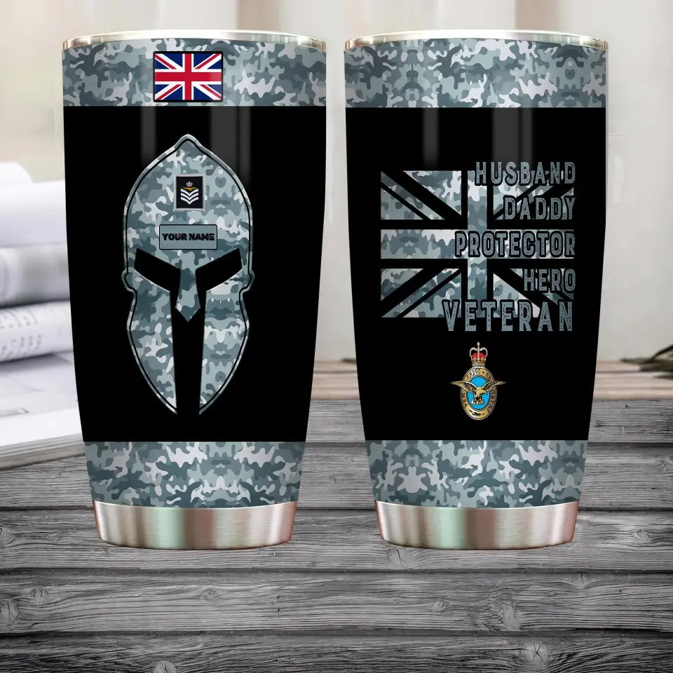 Personalisierter britischer Veteran/Soldat mit Rang und Namen, Camouflage-Becher, komplett bedruckt, 0202240001