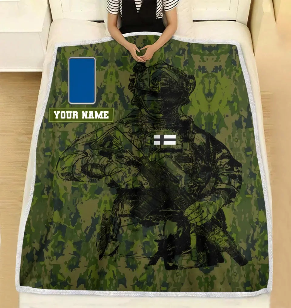 Personalisierte Fleecedecke für finnische Soldaten/Veteranen im Camouflage-Muster mit Namen und Rang, 3D-Druck – 0608230001